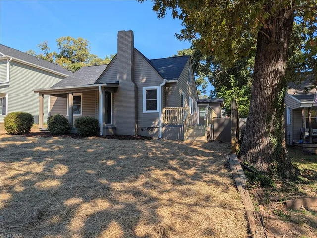 207 Springfield Road, photo 3 of 33