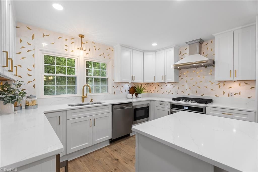 Photo of 1365 Reynolda Road, Winston-Salem, NC 27106 (MLS # 1212713)