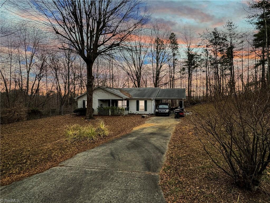 5761 Davis Road, Walkertown, North Carolina image 1