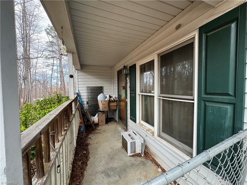5761 Davis Road, Walkertown, North Carolina image 8