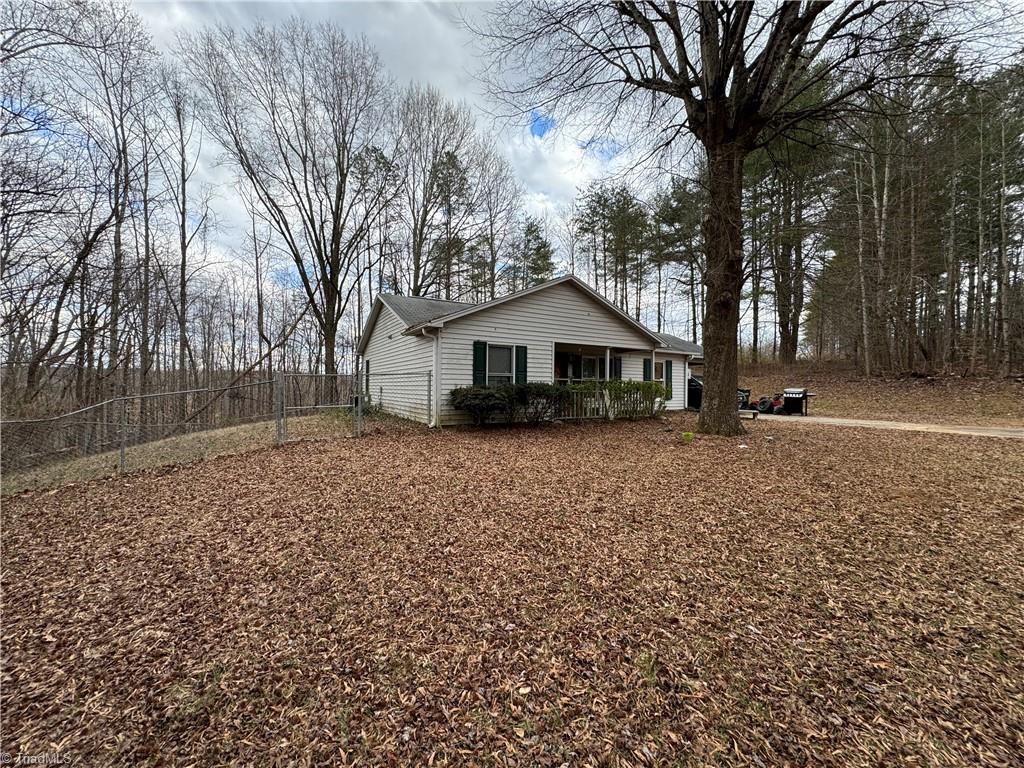 5761 Davis Road, Walkertown, North Carolina image 4