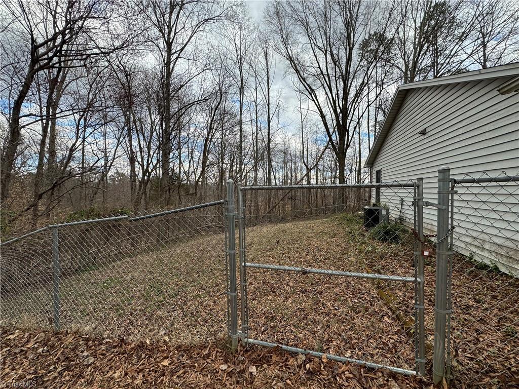 5761 Davis Road, Walkertown, North Carolina image 6