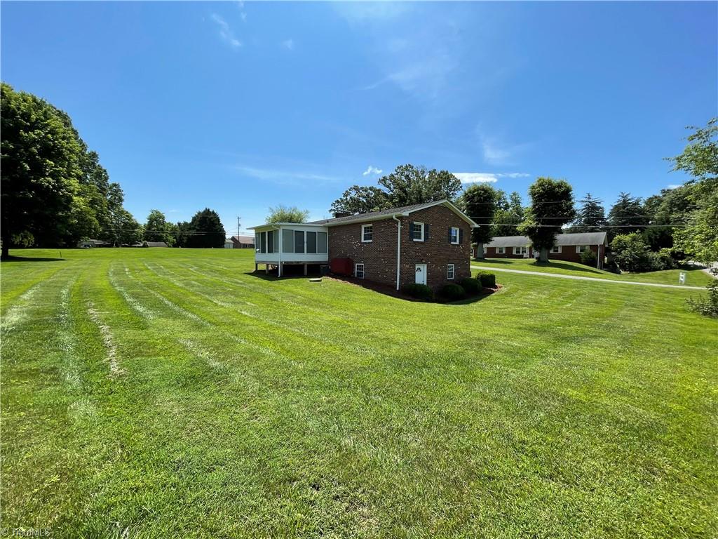 1026 Christian Drive, Pinnacle, North Carolina image 20