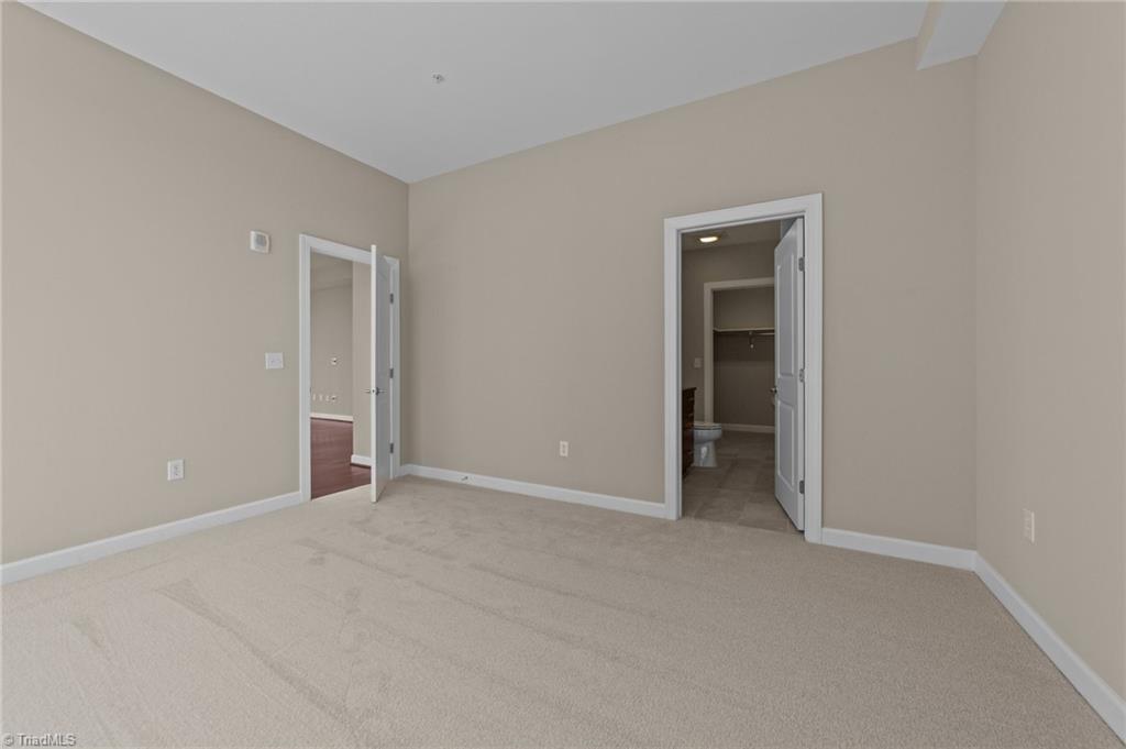 201 N Elm Street #703, Greensboro, North Carolina image 34