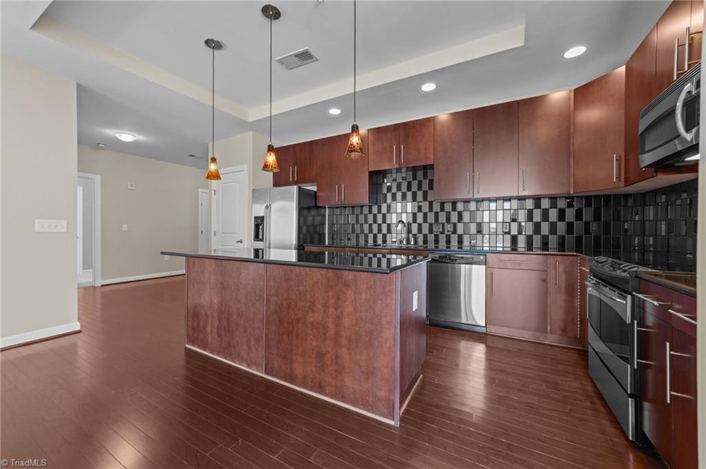 201 N Elm Street #703, Greensboro, North Carolina image 15