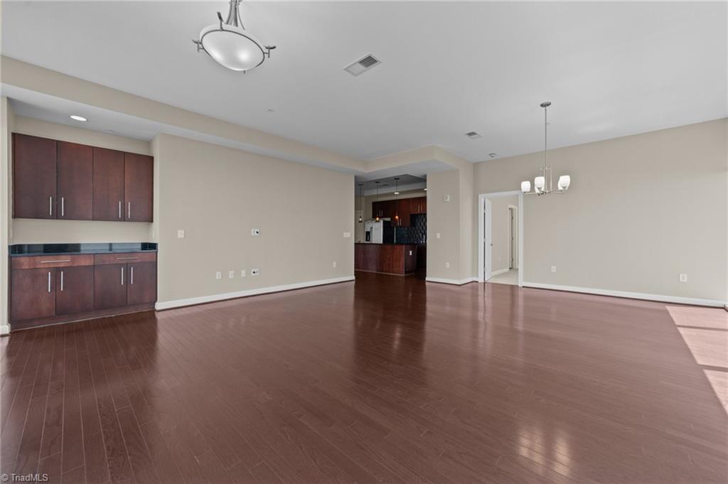 201 N Elm Street #703, Greensboro, North Carolina image 20