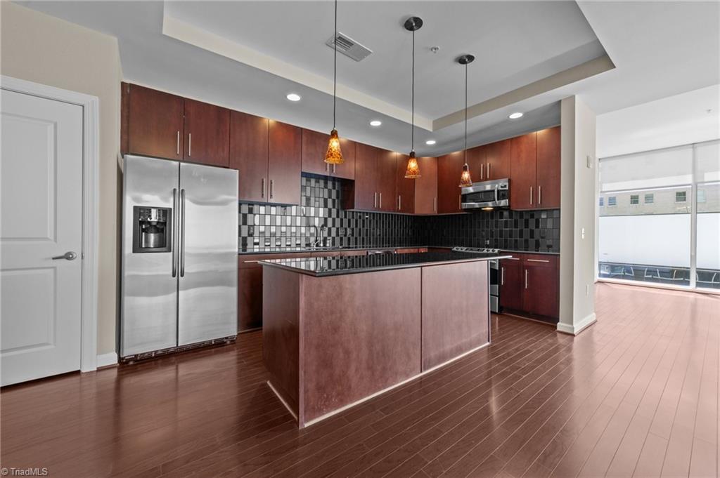201 N Elm Street #703, Greensboro, North Carolina image 13