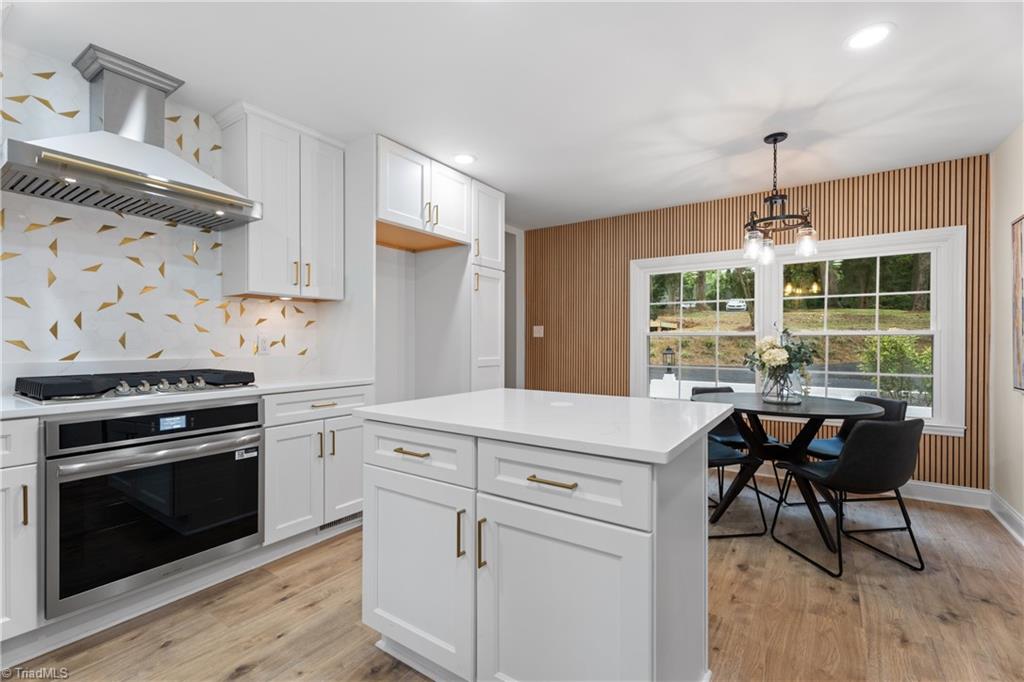 Winston-Salem, North Carolina 27106, United States, 3 Bedrooms Bedrooms, ,3 BathroomsBathrooms,Residential,Active,188174