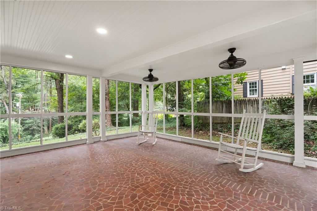 Winston-Salem, North Carolina 27106, United States, 3 Bedrooms Bedrooms, ,3 BathroomsBathrooms,Residential,Active,188174