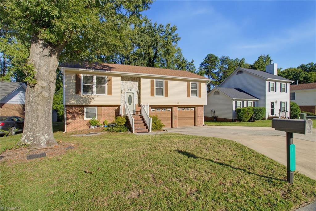 Photo of 1717 Hannaford Road, Greensboro, NC 27401 (MLS # 1236166)