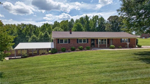 Homes For Sale - 1335 Old Mill Farm Road<br/> Lexington, NC 27295
