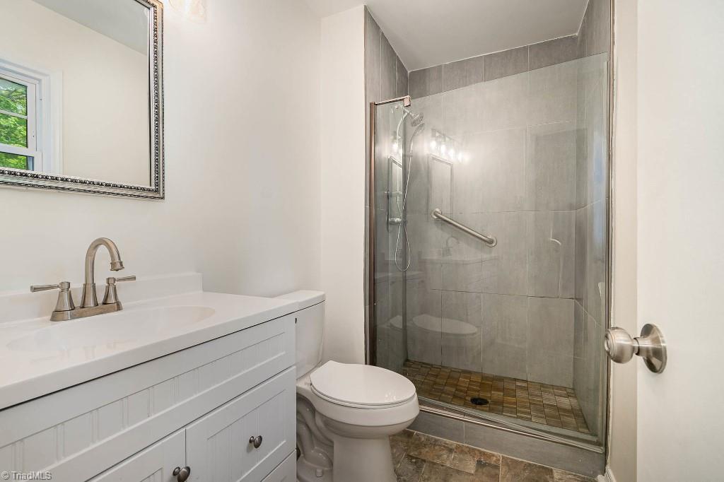 4707 Cricklewood Drive, Greensboro, North Carolina image 16