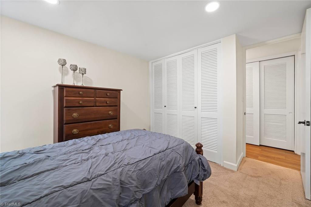 Winston-Salem, North Carolina 27103, United States, 2 Bedrooms Bedrooms, ,2 BathroomsBathrooms,Residential,Active,150522