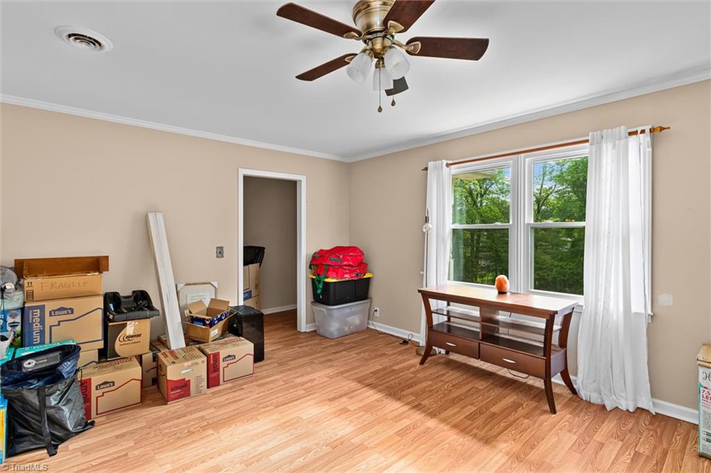 1755 Madison Avenue, Mount Airy, North Carolina image 11