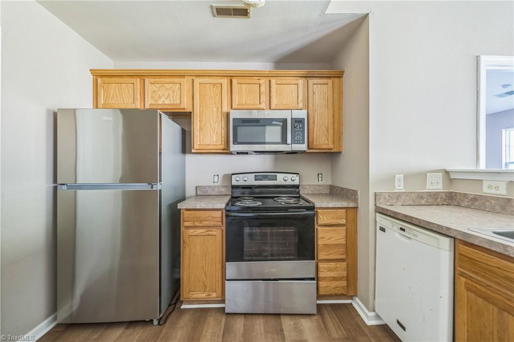 813 Hartley Hill Court, High Point, North Carolina image 6