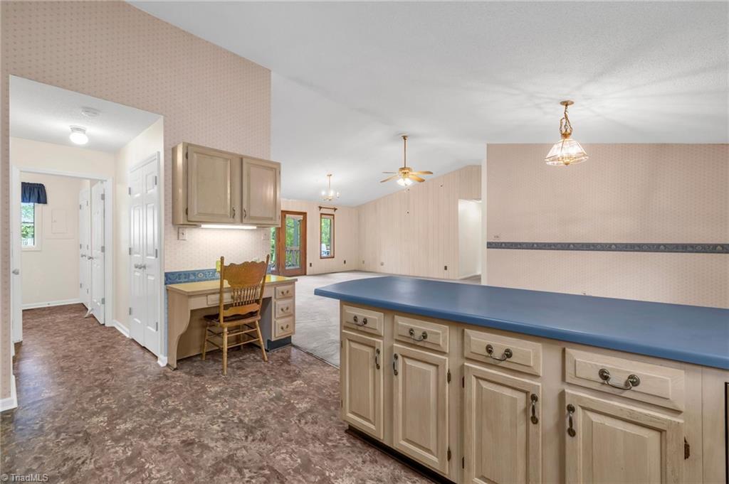 515 Dogwood Drive, Liberty, North Carolina image 15