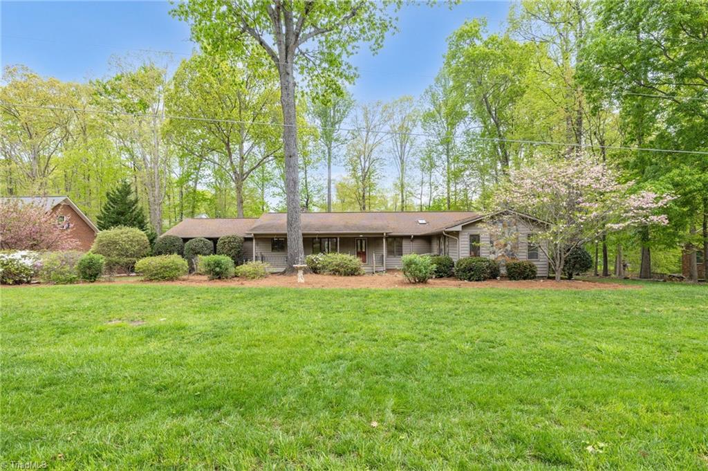515 Dogwood Drive, Liberty, North Carolina image 3