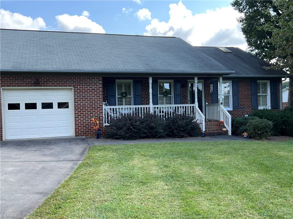 102 Forrest Oaks Drive, King, North Carolina image 6