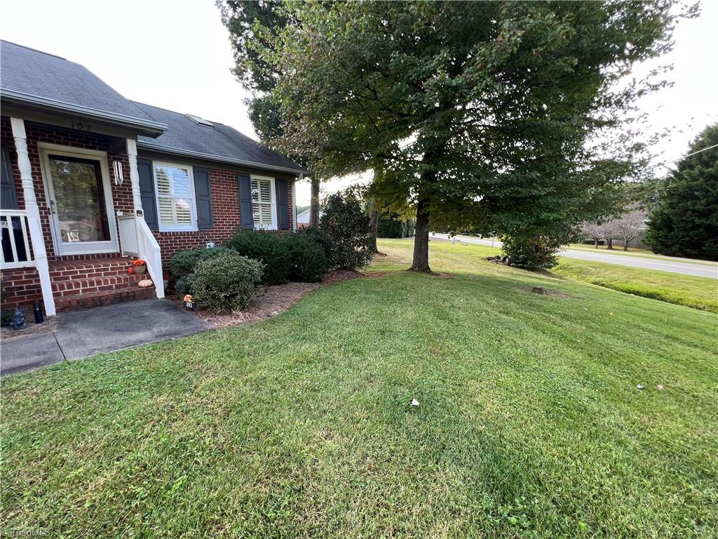 102 Forrest Oaks Drive, King, North Carolina image 4