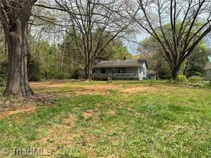 1629 Lewisville Clemmons Road, Clemmons, North Carolina image 9