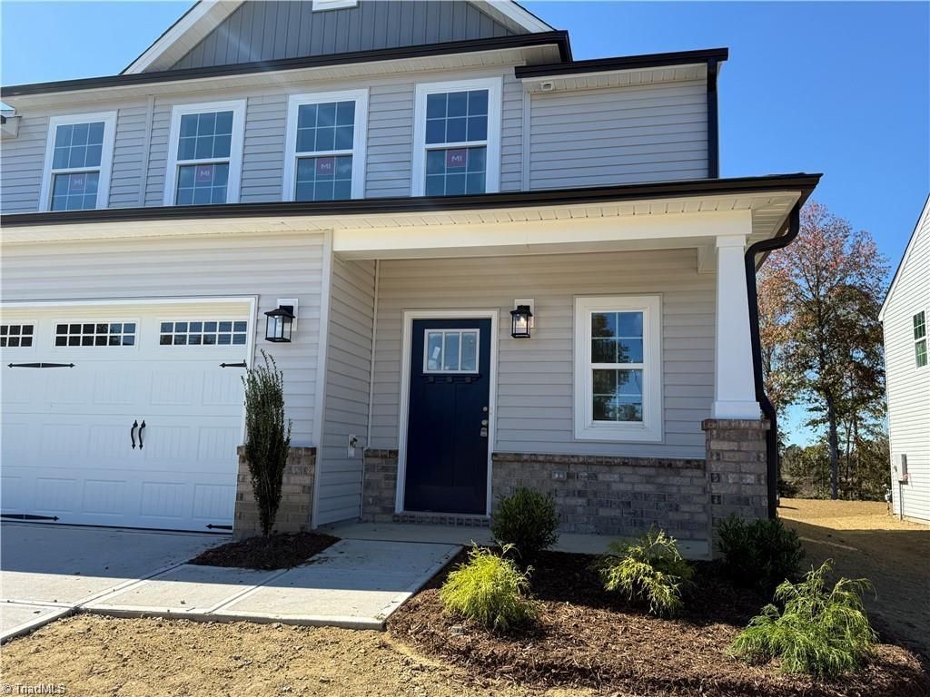 Photo of 304 Goldberry Lane #Lot 92, Jamestown, NC 27282 (MLS # 1218575)