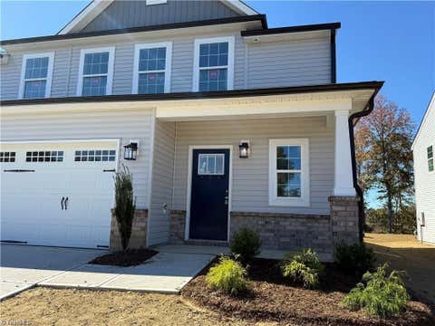 Homes For Sale - 304 Goldberry Lane #LOT 92<br/> Jamestown, NC 27282