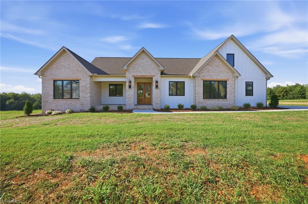 7417 KINGSLEY Place