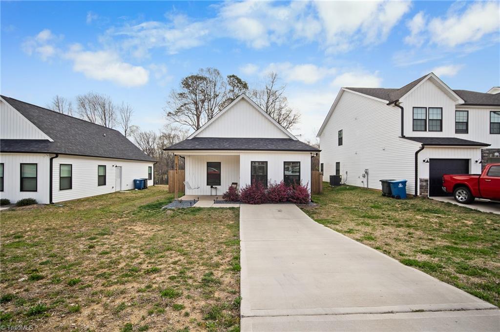 804 1/2 Crown Point Drive, Salisbury, North Carolina image 2
