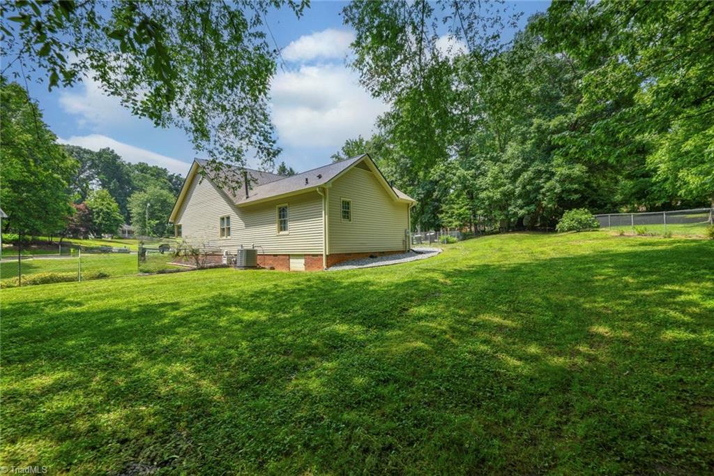 3300 Green Needle Drive, Greensboro, North Carolina image 30