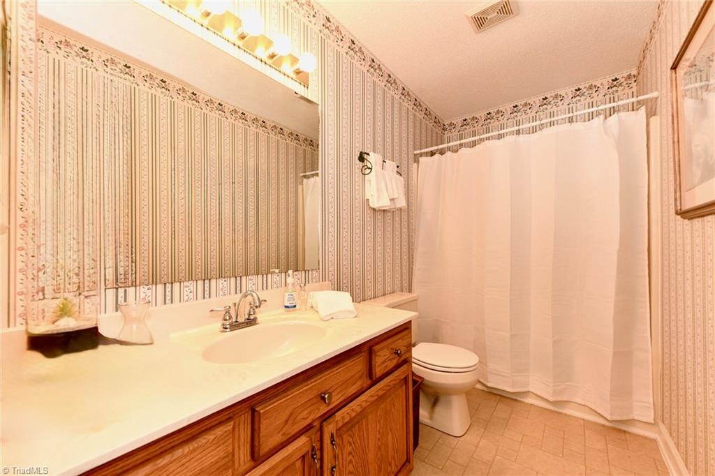 3300 Green Needle Drive, Greensboro, North Carolina image 27