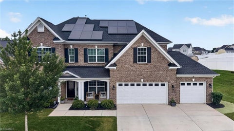 Homes For Sale - 6605 Jockey Club Drive<br/> Guilford County, Whitsett, NC 27377