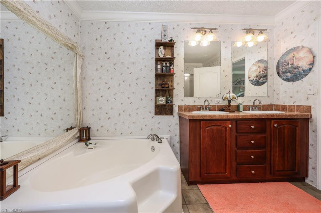 677 Lambert Chapel Road, Siler City, North Carolina image 48
