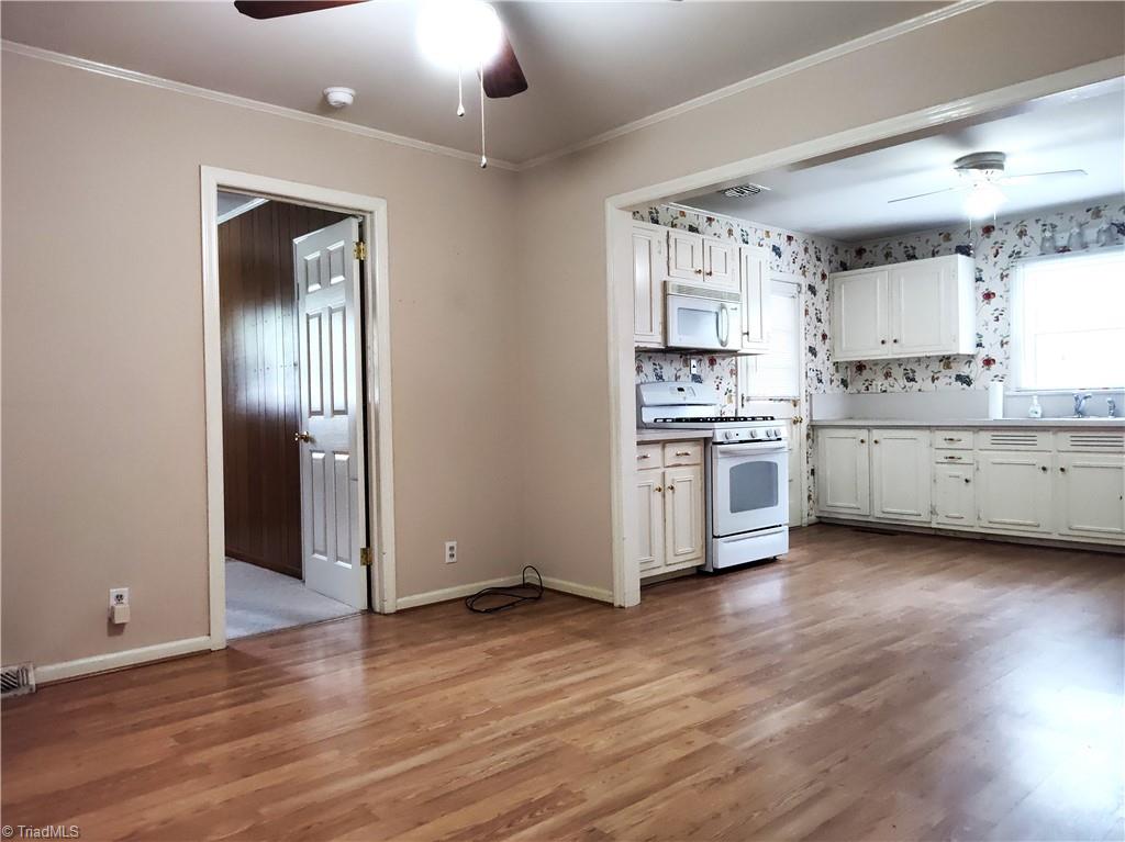 404 Oakgrove Drive, Graham, North Carolina image 17