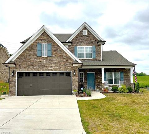 12 Freemont Court Thomasville NC 27360
