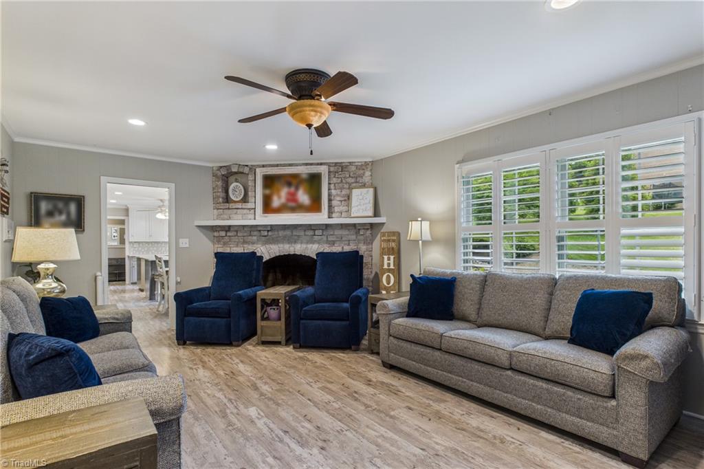 1317 Longcreek Drive, High Point, North Carolina image 14