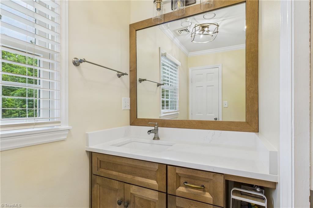 1317 Longcreek Drive, High Point, North Carolina image 31