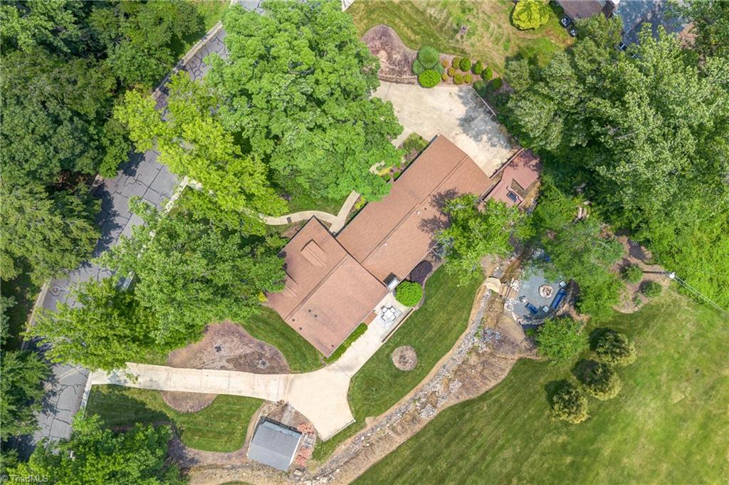 1317 Longcreek Drive, High Point, North Carolina image 4