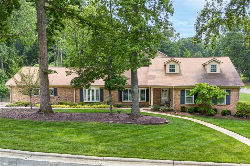 1317 Longcreek Drive, High Point, North Carolina image 1