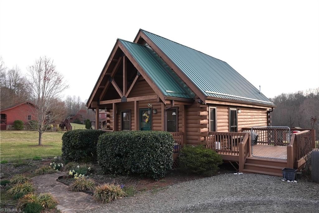 1644 Garner Road, Yadkinville, North Carolina image 1