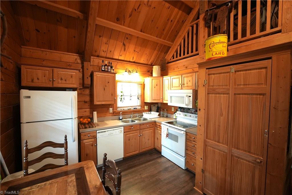 1644 Garner Road, Yadkinville, North Carolina image 13