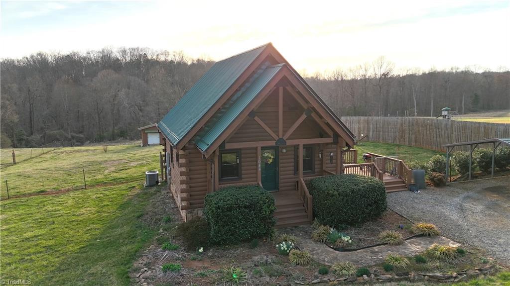 1644 Garner Road, Yadkinville, North Carolina image 3