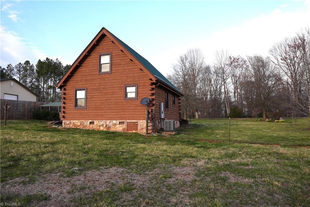 1644 Garner Road, Yadkinville, North Carolina image 34