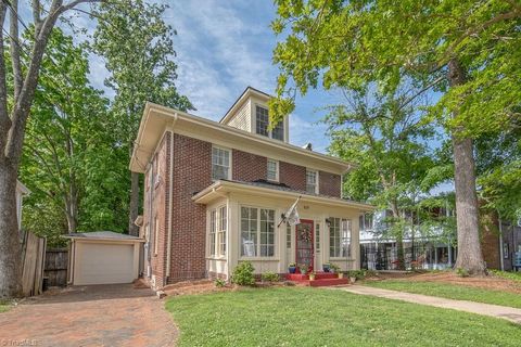 Homes For Sale - 625 Fairmont Street<br/> Greensboro, NC 27401