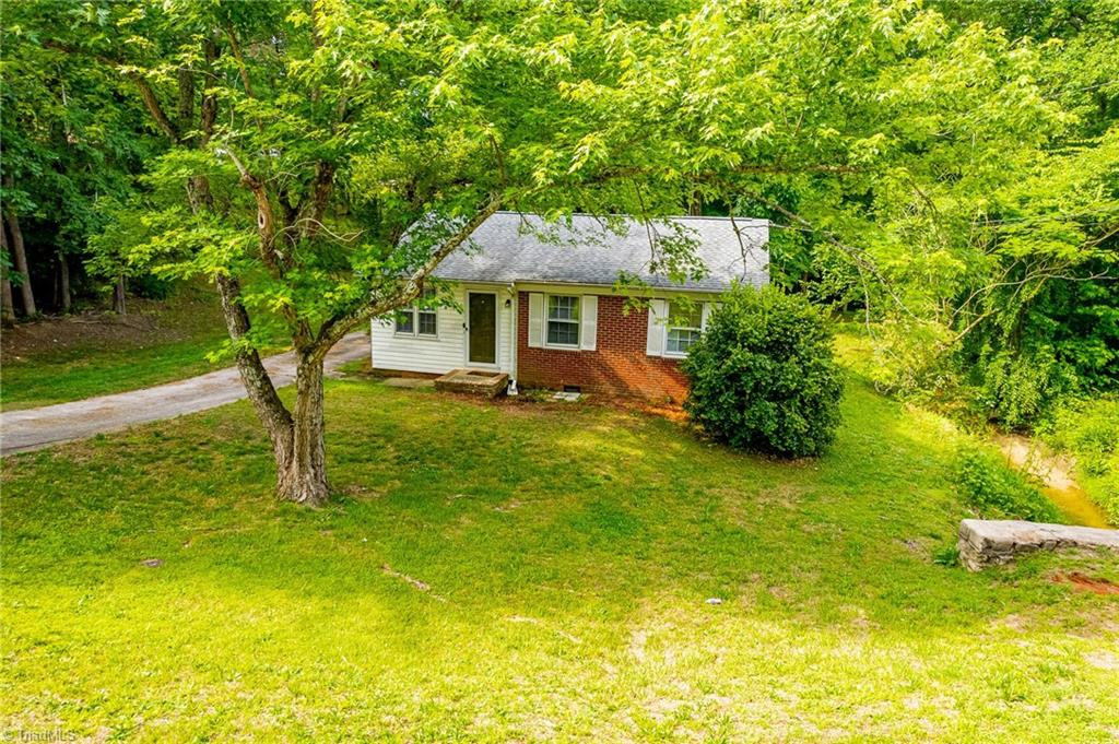 1126 E Springfield Road, High Point, North Carolina image 35