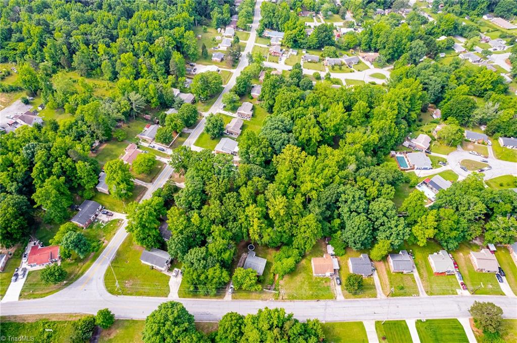 1126 E Springfield Road, High Point, North Carolina image 34