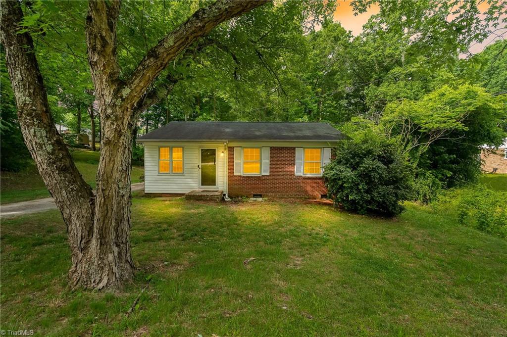1126 E Springfield Road, High Point, North Carolina image 1