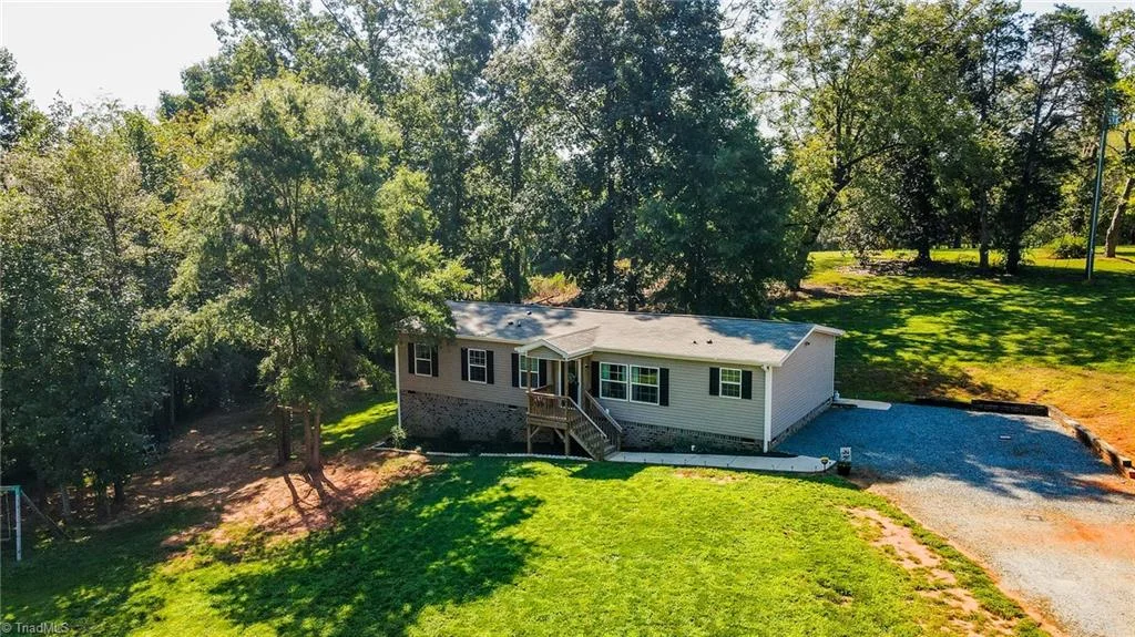 1317 Haire Road, Yadkinville, NC, 27055