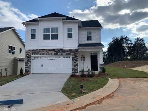 A home in Kernersville