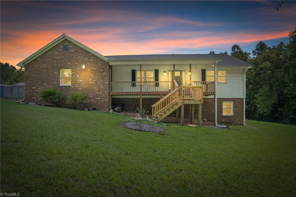 View Trinity, NC 27370 house