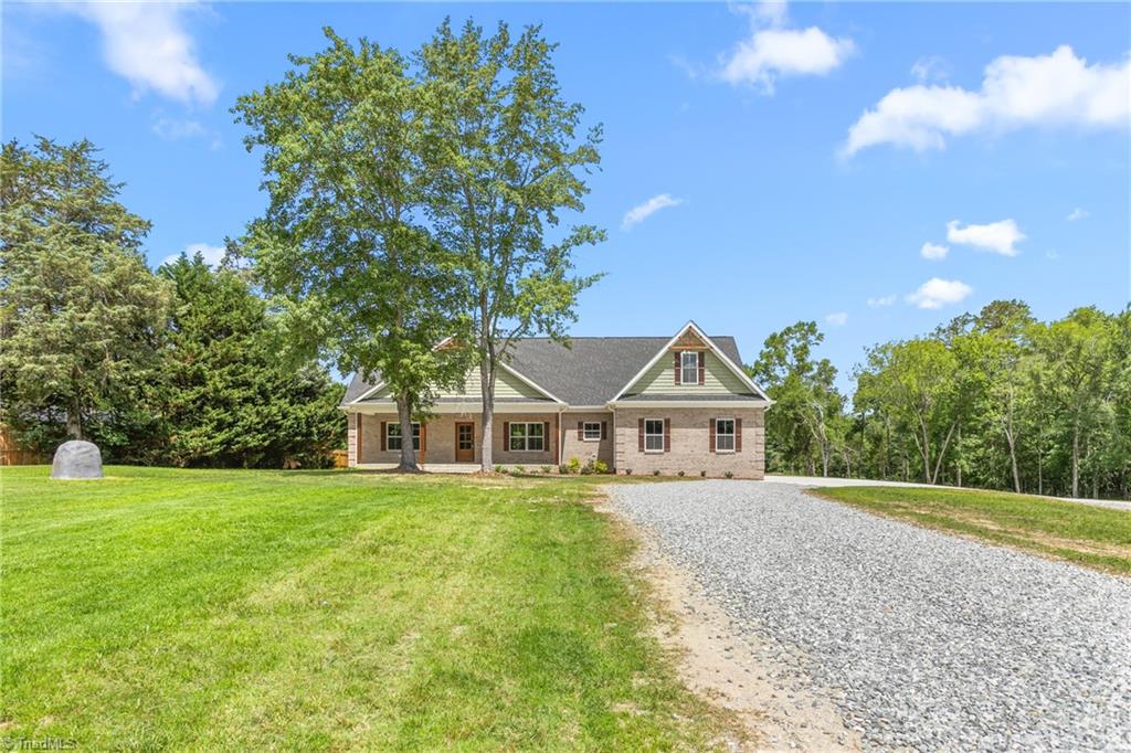 6922 Charnel Lane, Climax, North Carolina image 2